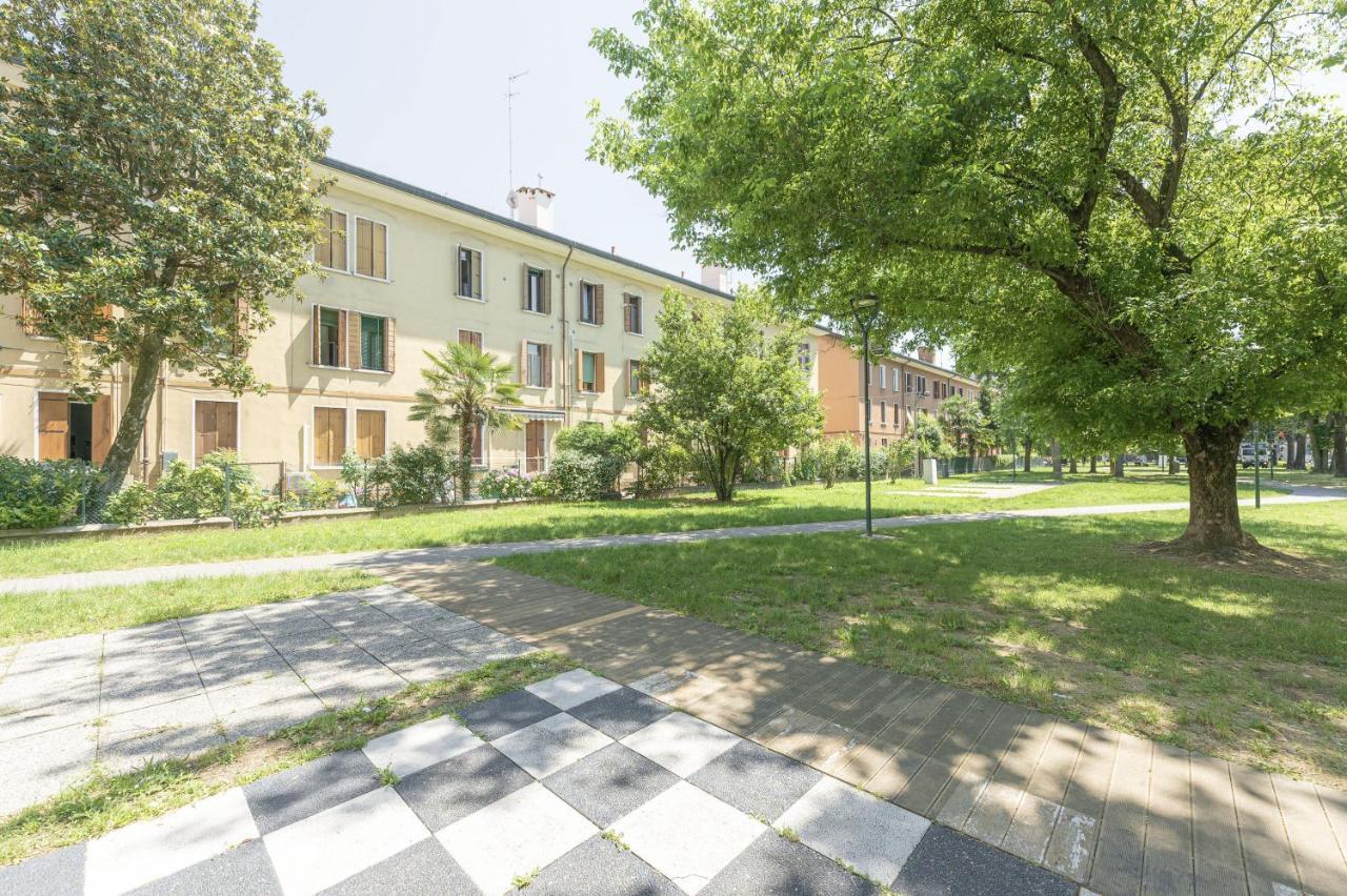 Ferienwohnung Arte E Cinema - 10 Min Da Venezia Mestre Exterior foto
